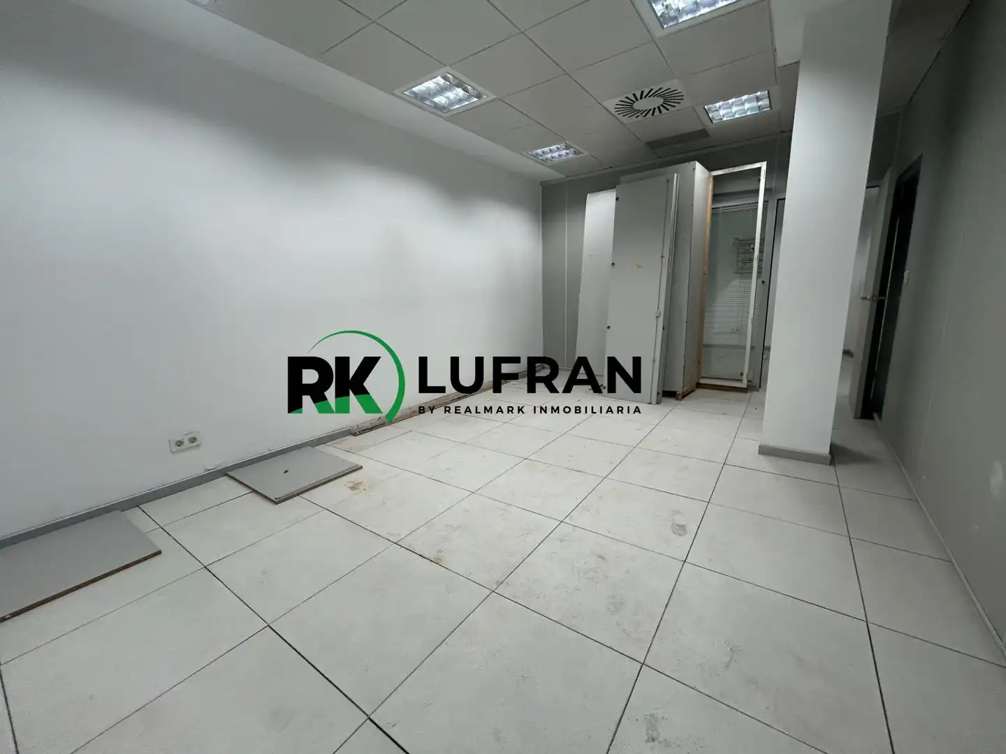 Local comercial en venda a Centro, imagen 12