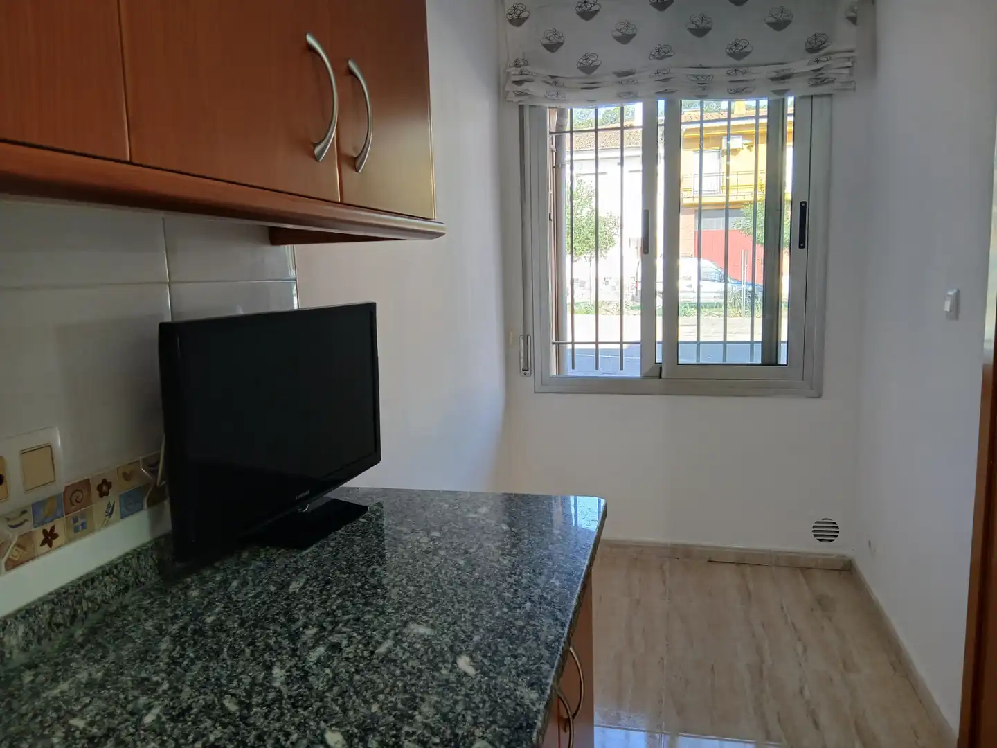 Küche von Einfamilien-Reihenhaus zur Miete in Sarrià de Ter mit Klimaanlage, Heizung und Terrasse