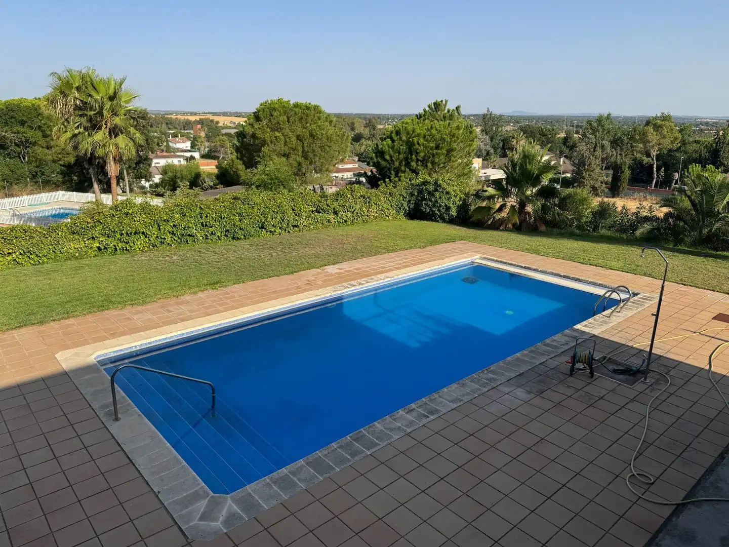 Piscina de Casa o xalet en venda en Badajoz amb Aire condicionat, Calefacció i Jardí privat