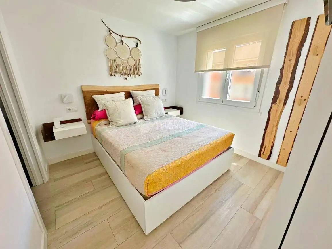 Bedroom of Flat for sale in Málaga