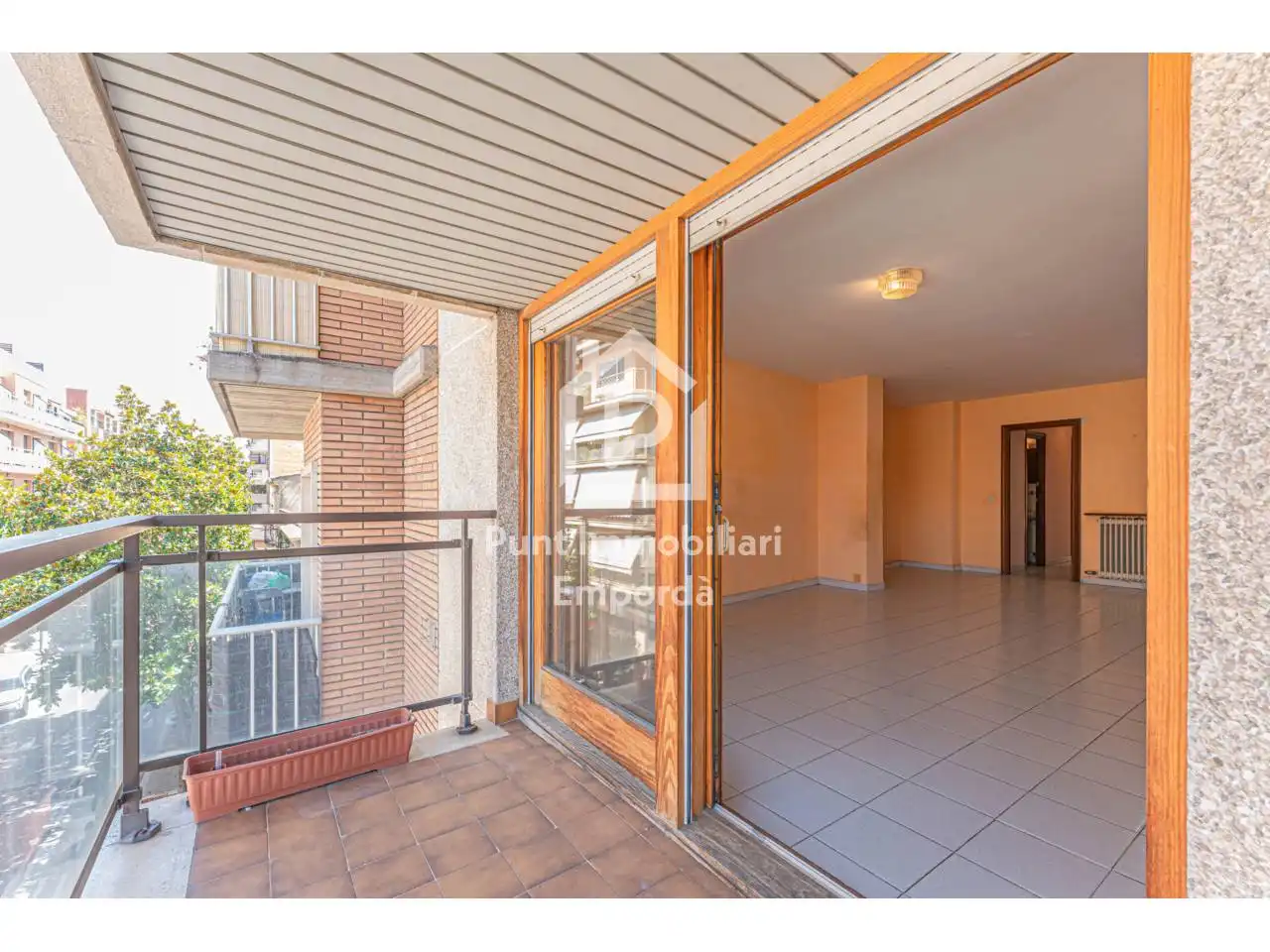 Piso con terraza en venta en Calle Nou, imagen 2