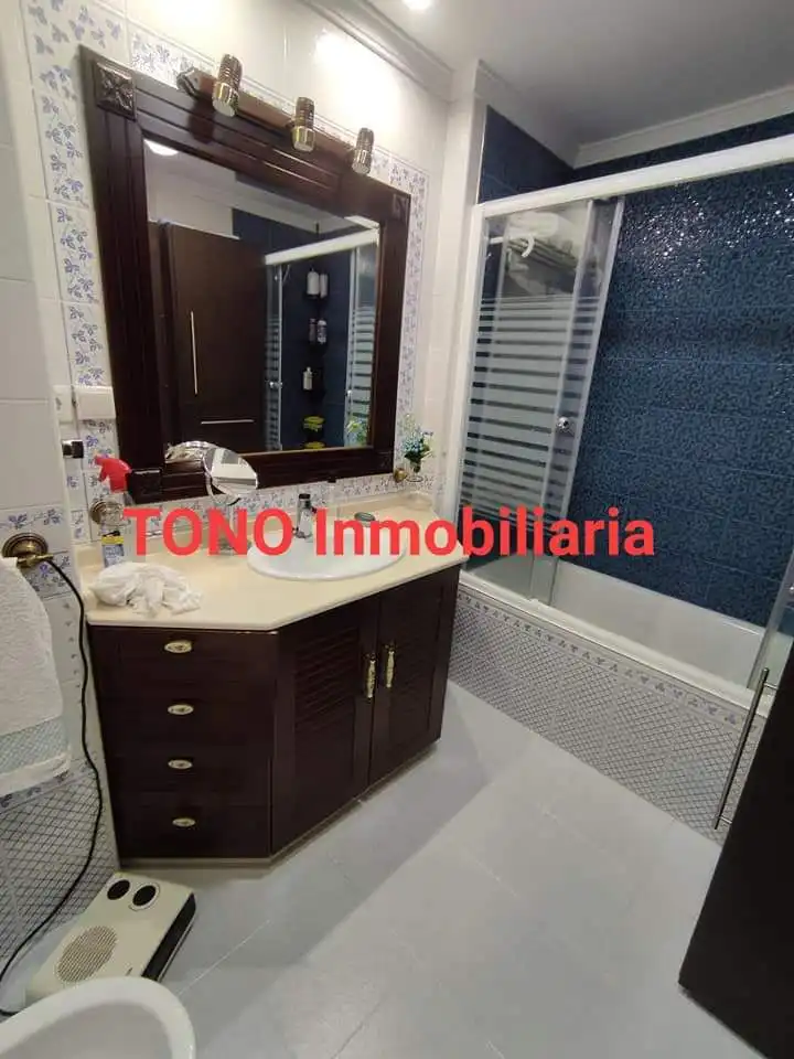 Bathroom of Houses for sale in Écija  with Air Conditioner, Terrace and Storage room