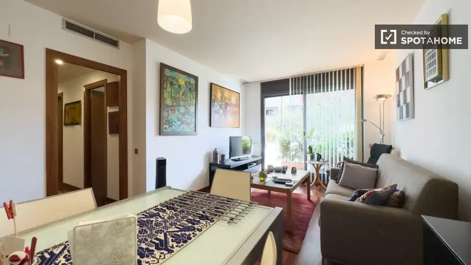 Room in Provençals del Poblenou