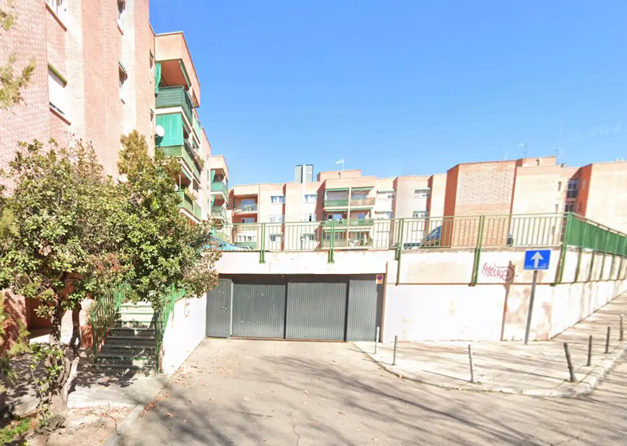 Parkplatz von Garage zur Miete in Covibar - Pablo Iglesias