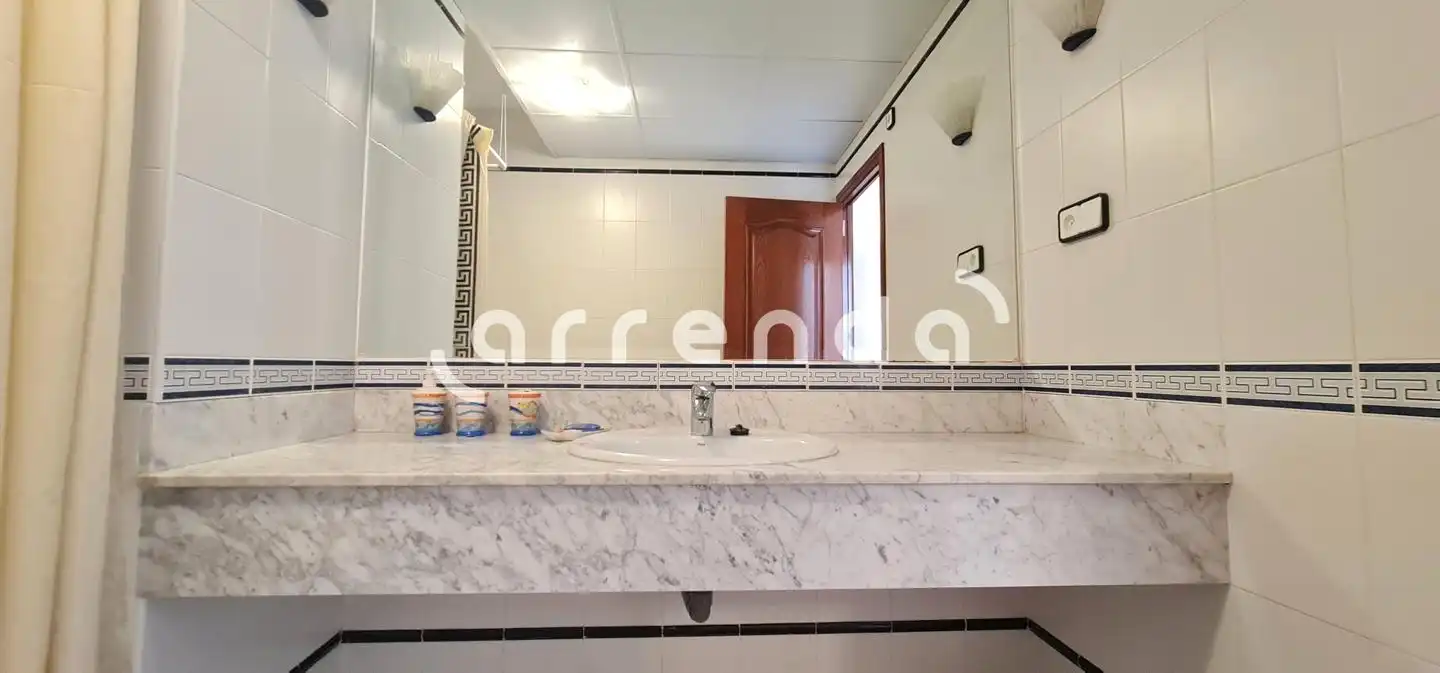 Bathroom of Houses for rent in Valdilecha  with Air Conditioner