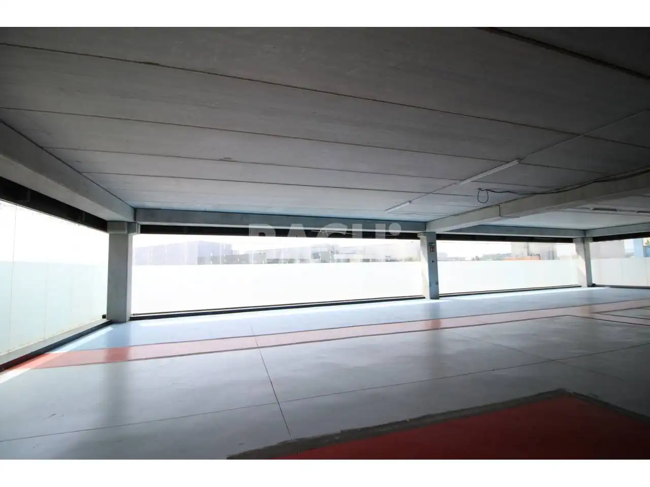 Parking de Local en venta en Gurb