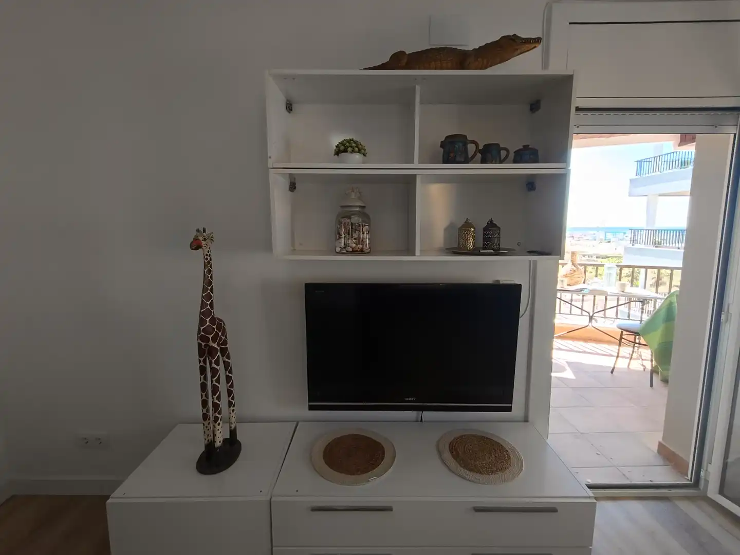 Wohnzimmer von Wohnung zur Miete in Calafell mit Parkett, Terrasse und Abstellraum
