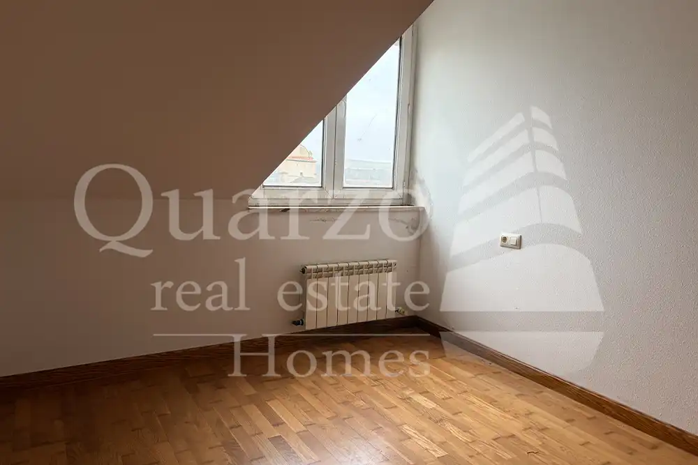 Piso en venta en Calle Real, Hontanares de Eresma