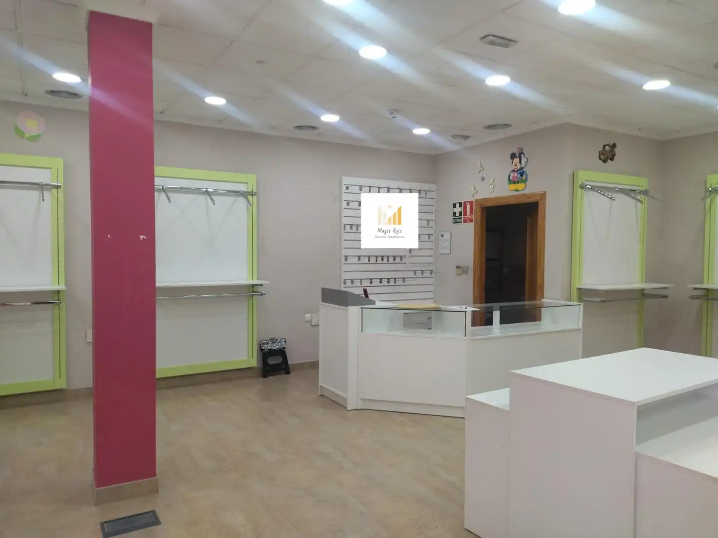 Local comercial en venda a El Ejido Ciudad
