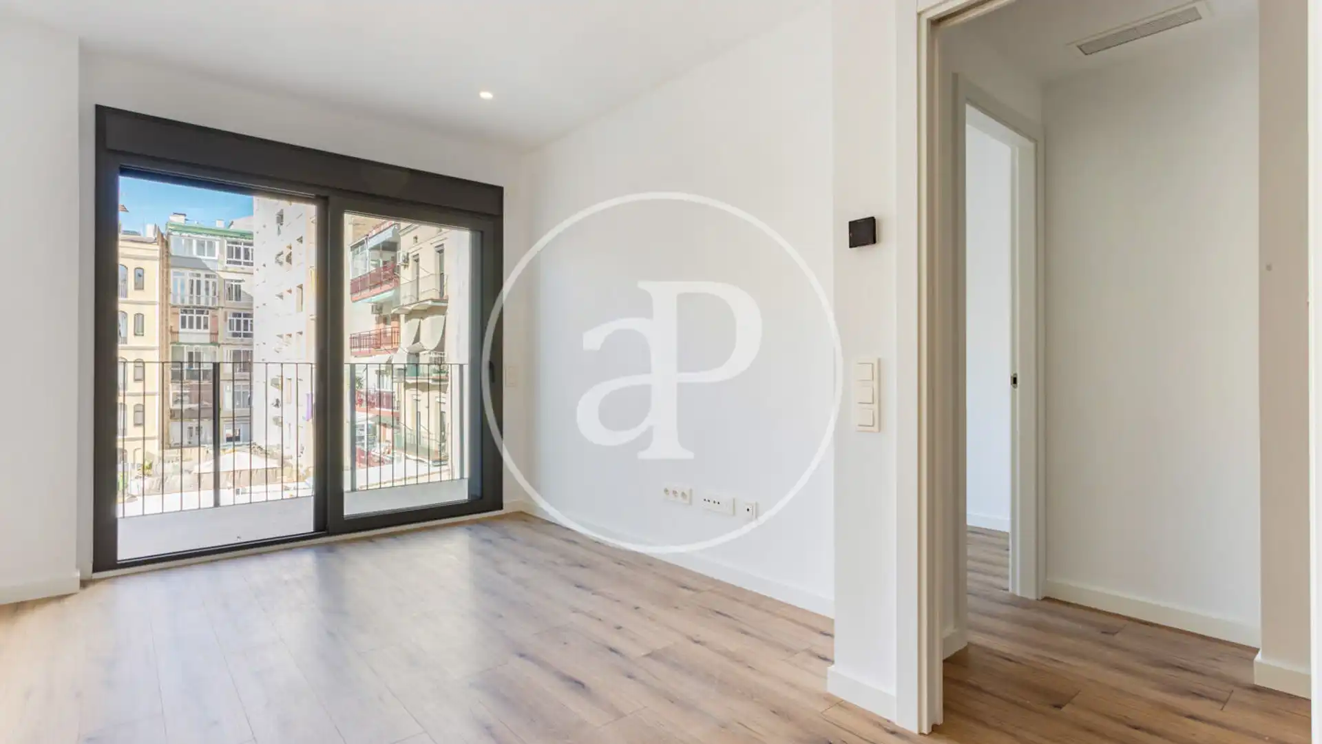 Piso de alquiler en  Barcelona Capital con Aire acondicionado, Calefacción y Terraza