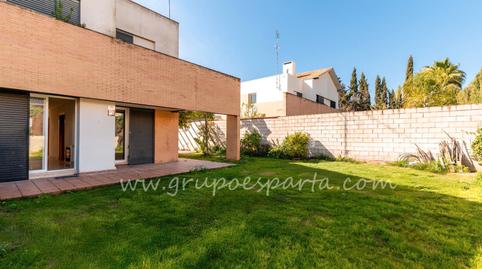 Foto 5 de Casa adosada en venda a Calle Moscatel, 13, Loreto, Sevilla