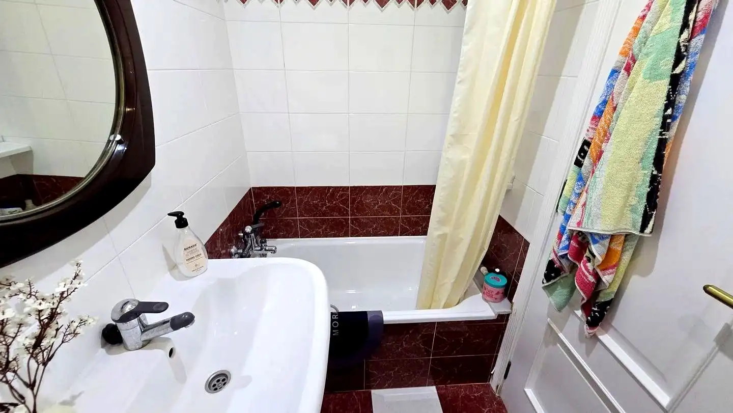 Attico con piscina in affitto a Passeig Marítim de Neptú 25, imagen 31