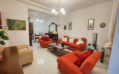 Single-family semi-detached for sale in La Salud