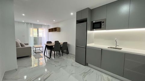 Foto 2 de Apartamento en venta en Centro - Muelle Pesquero, Torrevieja