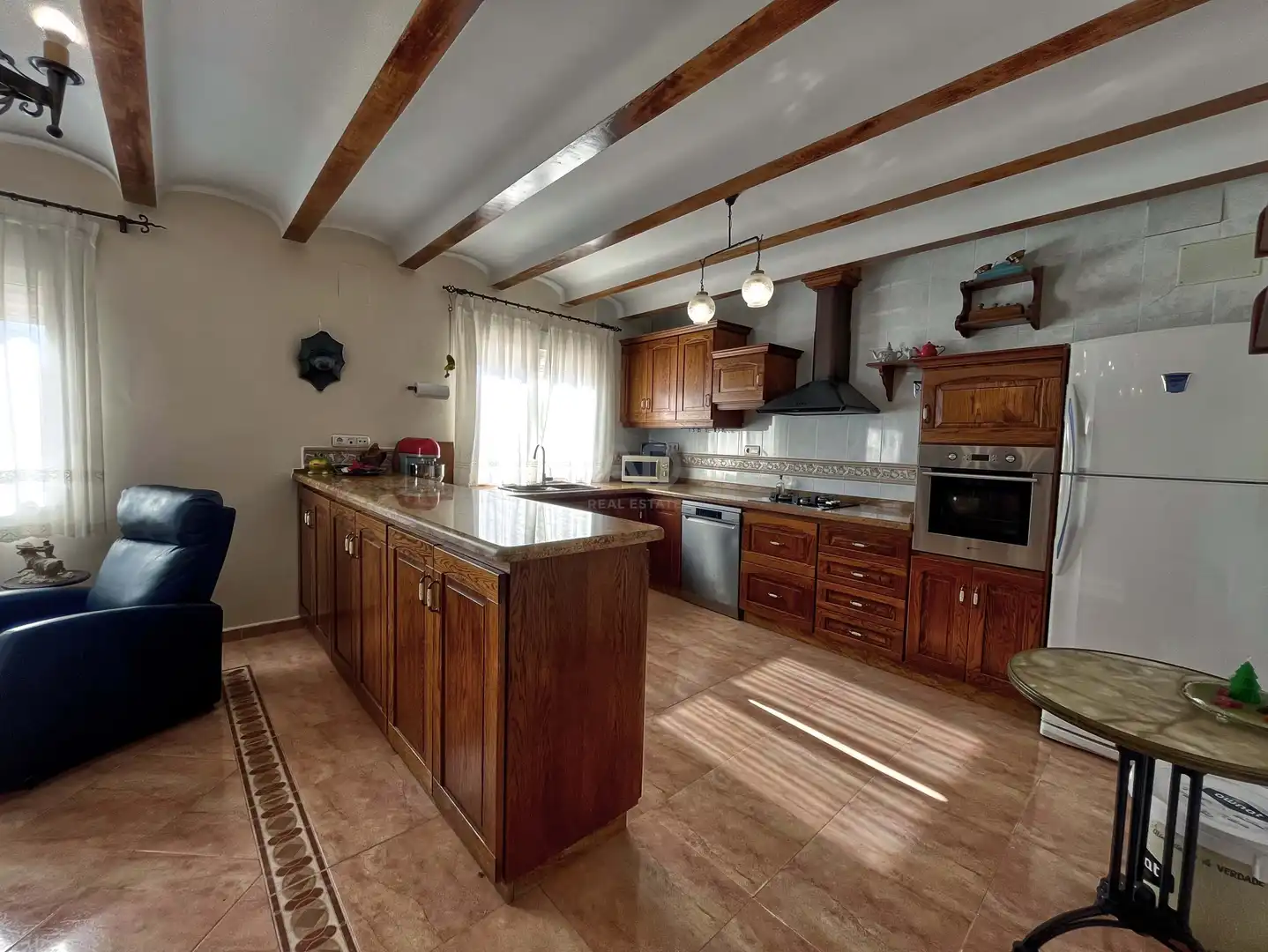 Kitchen of Houses for sale in Villena  with Air Conditioner, Terrace and Swimming Pool