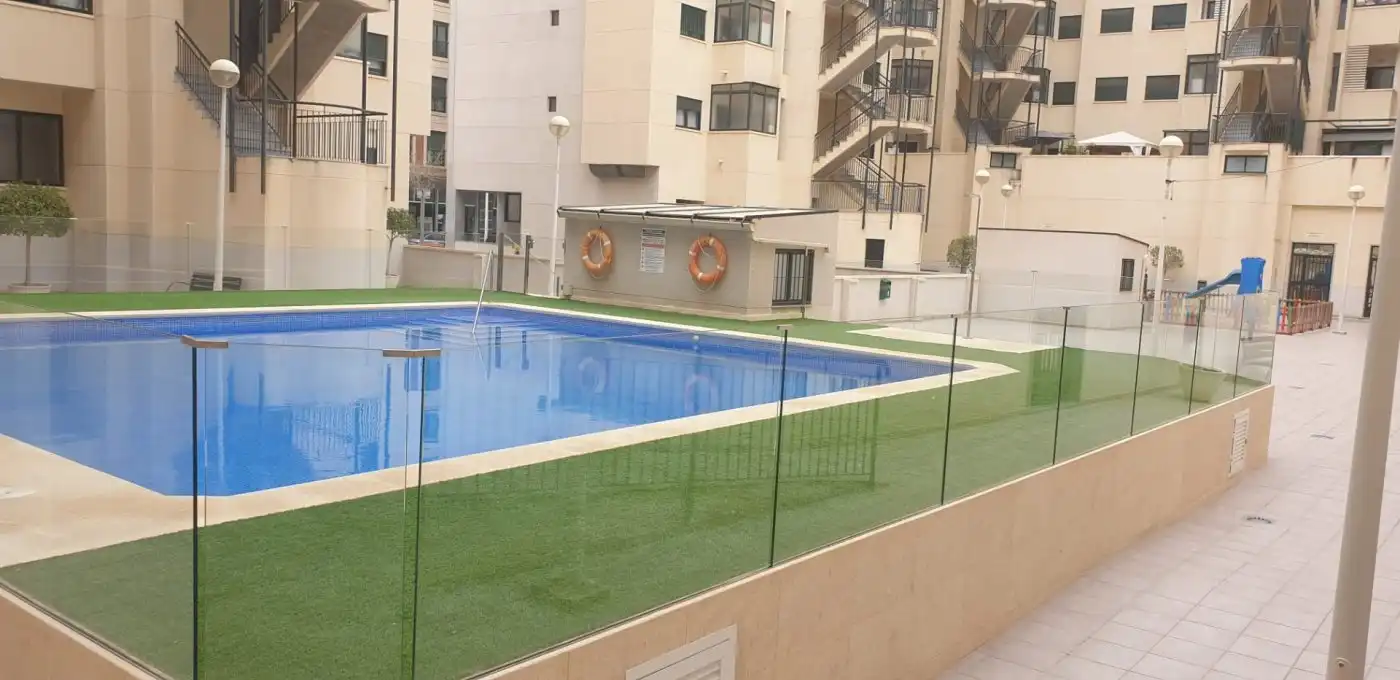 Piscina de Pis de lloguer en Elche ciudad