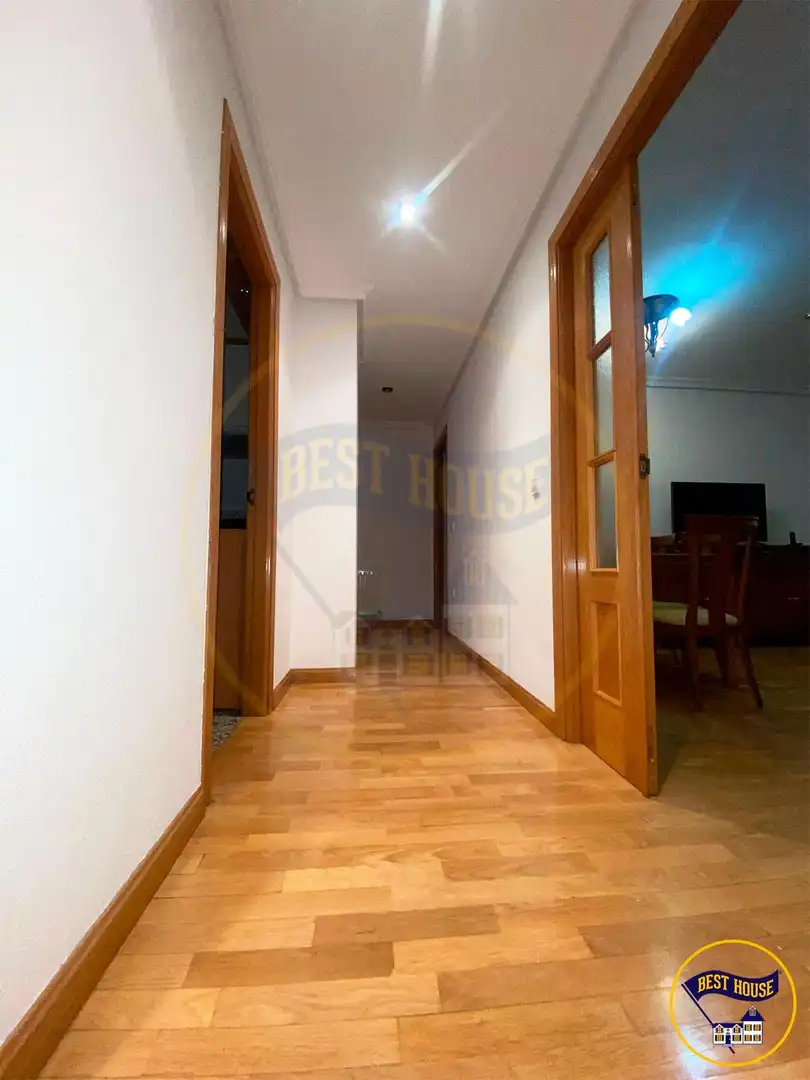 Flat for rent in Calle de Colón, Centro