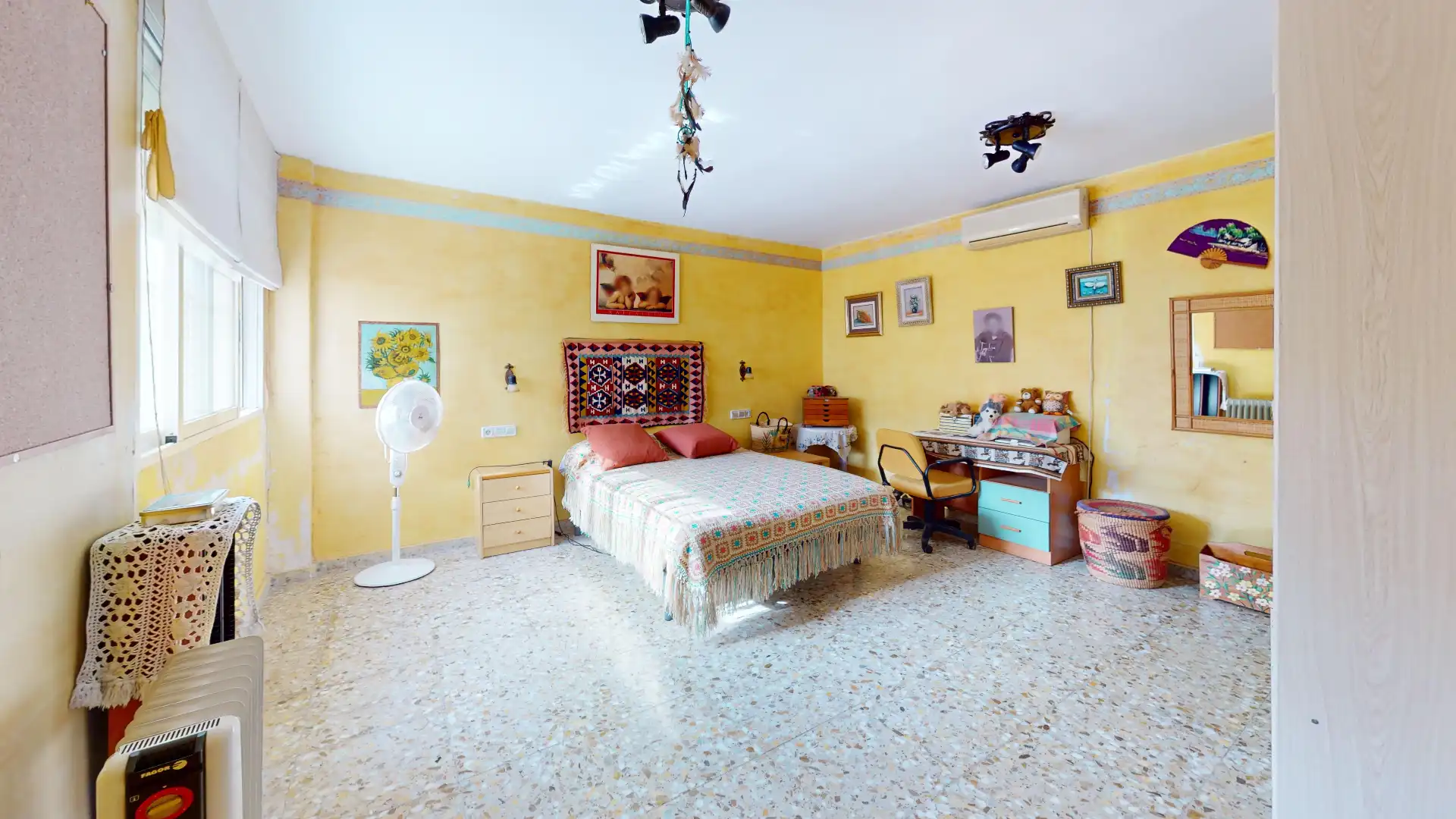 Bedroom of Houses for sale in Elche / Elx  with Air Conditioner, Heating and Private garden