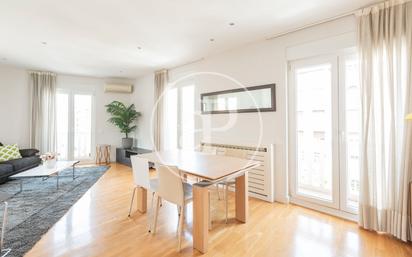 Dining room of Flat for sale in  Madrid Capital  with Air Conditioner, Heating and Balcony