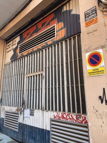 Local comercial en Venta en Calle de Berenguer de Bardají, 6 en Barrio de Delicias