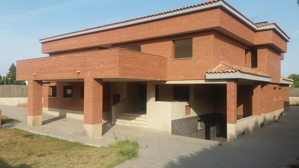 Exterior view of House or chalet for sale in Alpicat  with Heating