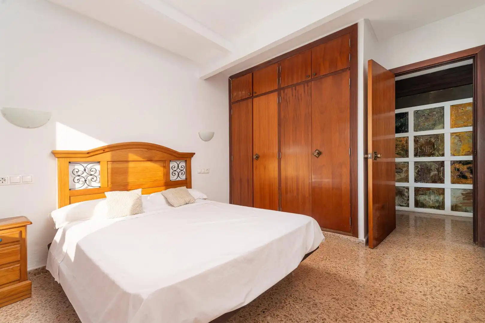 Schlafzimmer von Dachboden zum Verkauf in Alcúdia mit Möbliert und Balkon