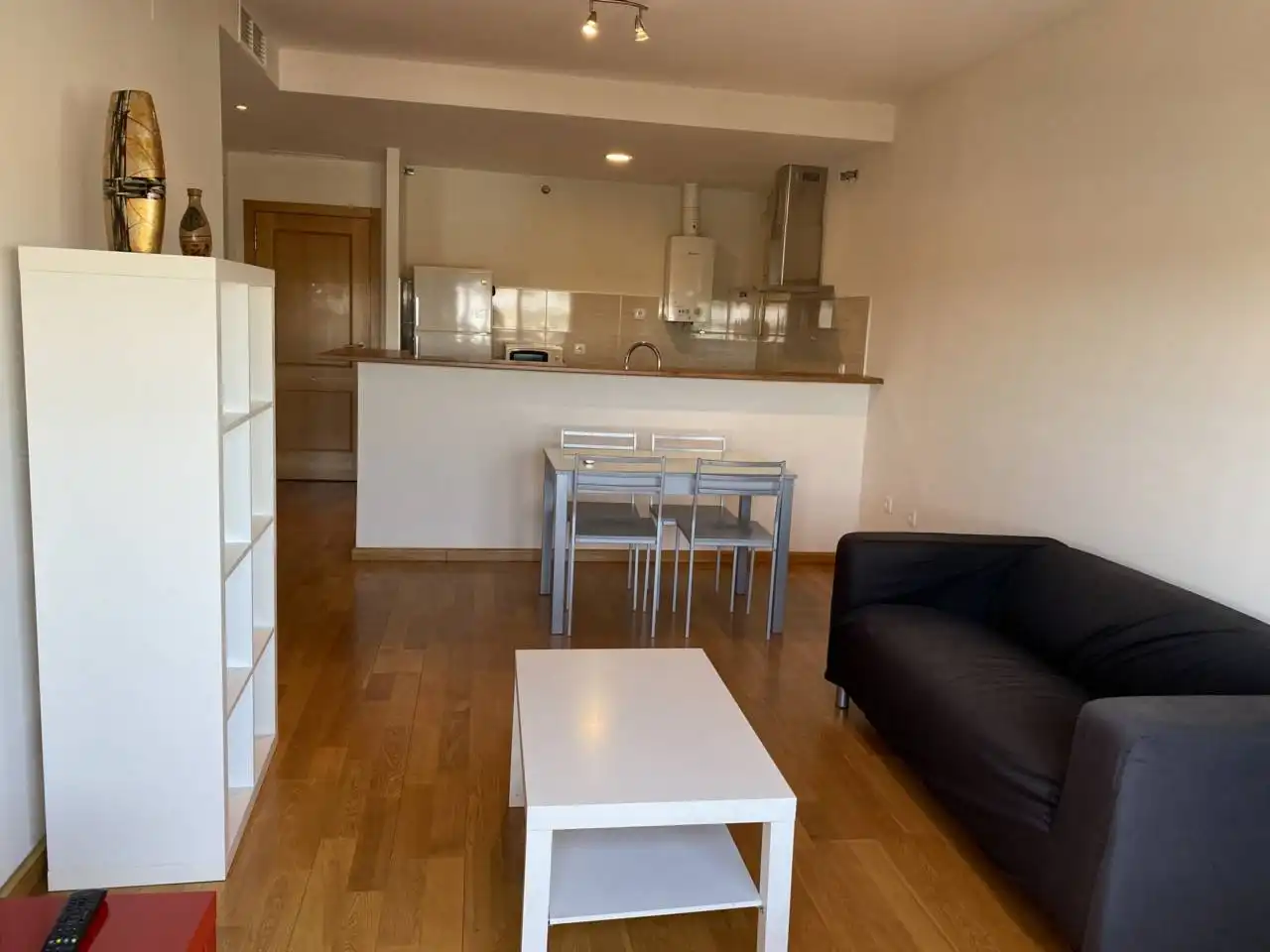 Piso de alquiler en Avenida JOSE MANUEL CABALLERO BONALD, 4, Caballero Bonald - San José Obrero - Guadalcacín