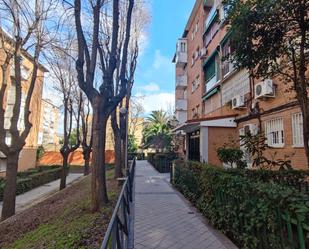 Exterior view of Flat to rent in  Madrid Capital  with Air Conditioner, Parquet flooring and Furnished