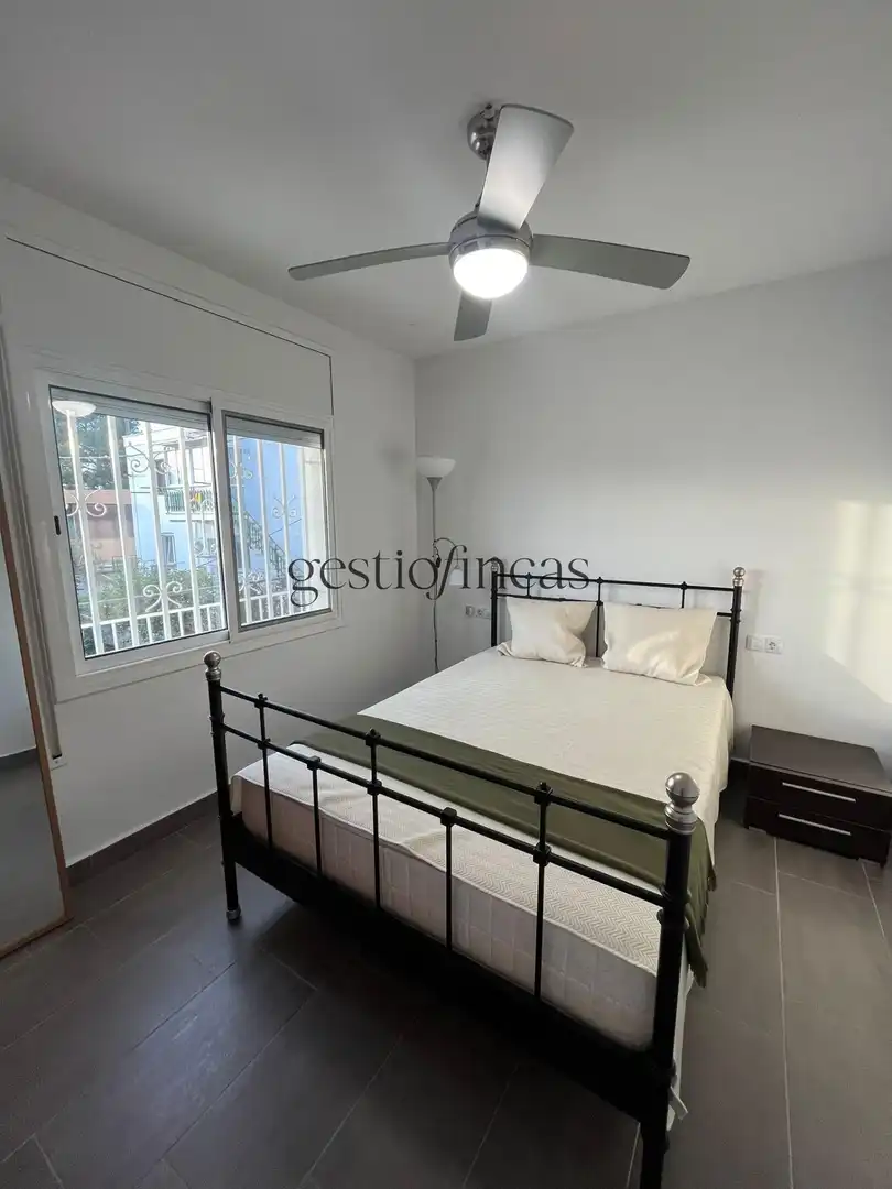 Apartments for rent in Avenida ENRIC GRANADOS, Regueral - Prat d'en Forés