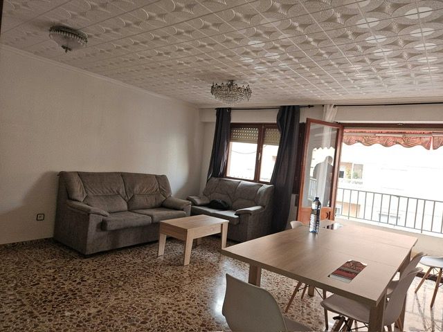 Living room of Flat for sale in Alicante / Alacant  with Terrace, Furnished and Balcony