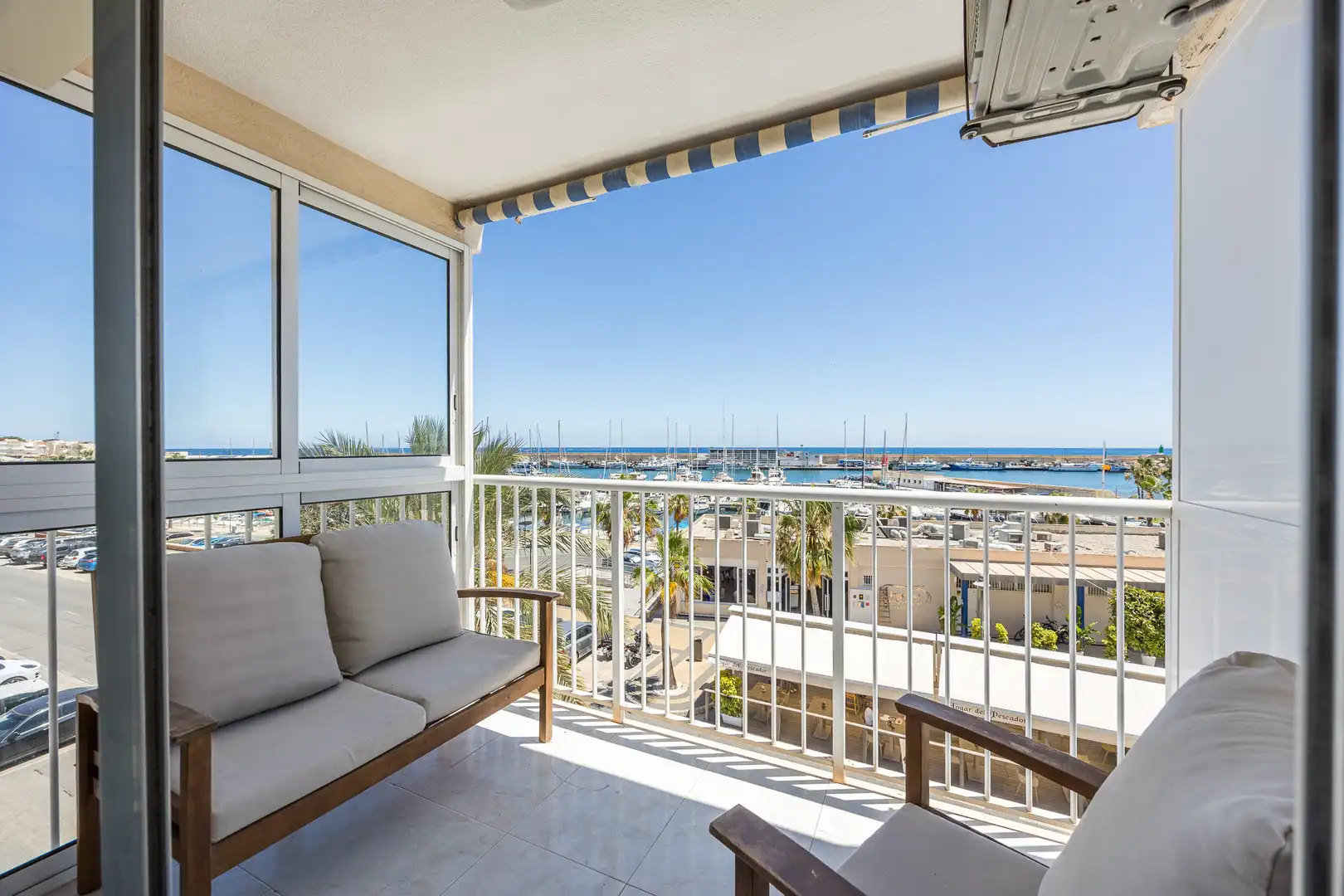 Terrasse von Wohnungen zum Verkauf in Villajoyosa / La Vila Joiosa mit Möbliert