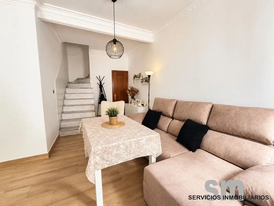 Casa con terraza en venta en Casco antiguo - Convento - Caldereto, imagen 2