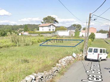 Rustikales Grundstück zum Verkauf in Boiro