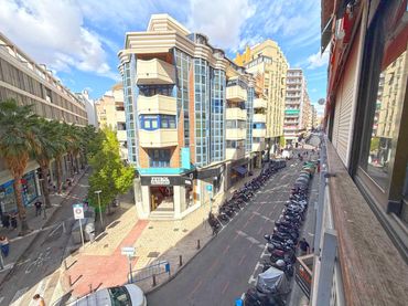 Pis amb ascensor en venda a Centro