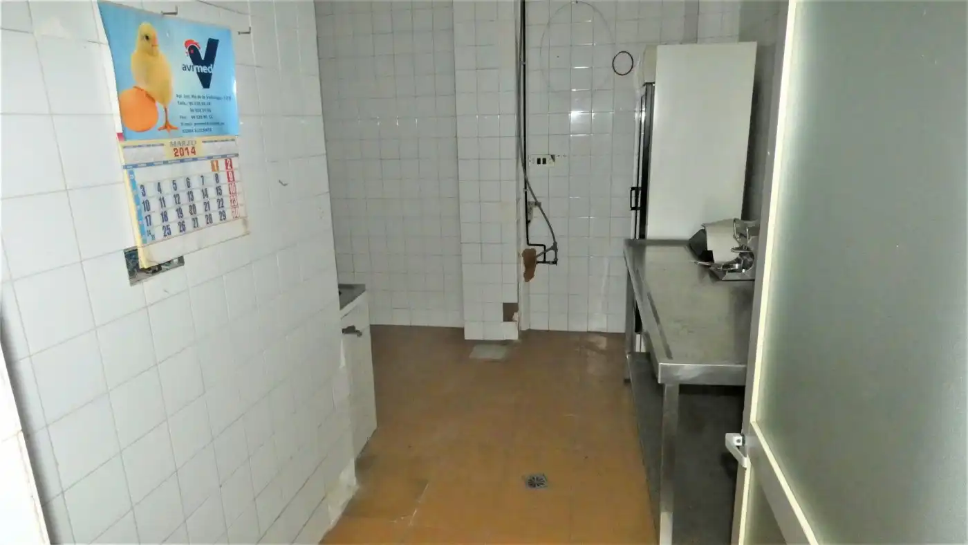 Cocina de Local en venta en Murcia con Aire acondicionado