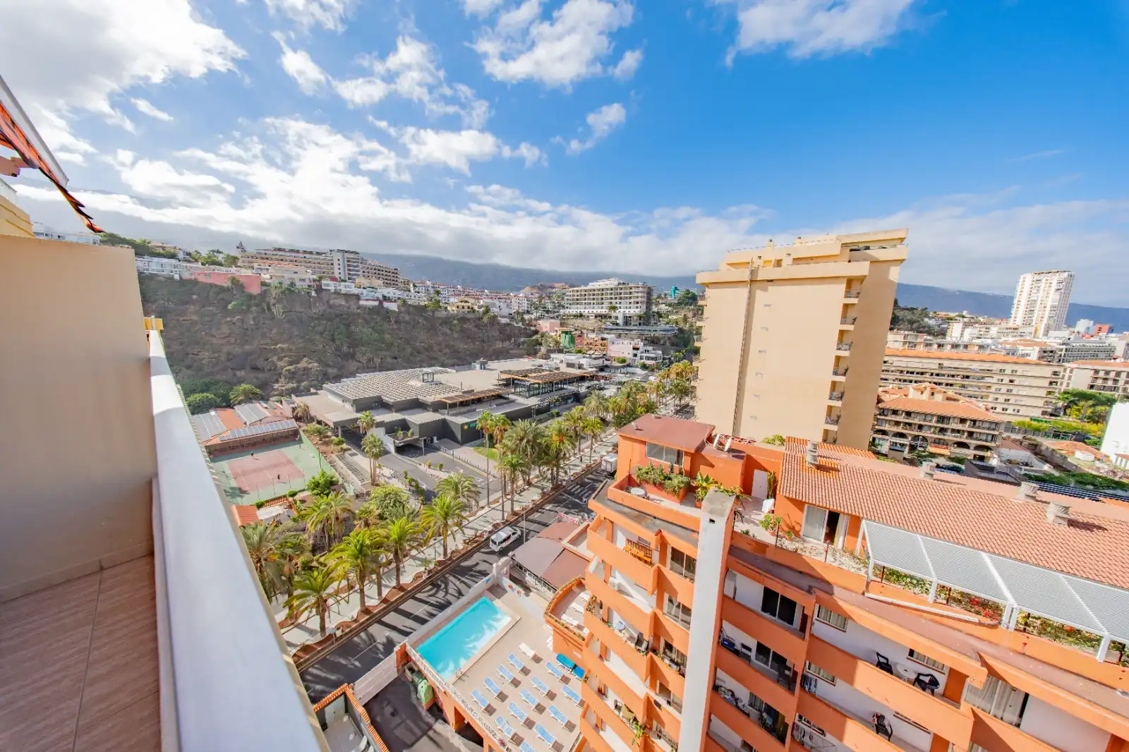 Exterior view of Study for rent in Puerto de la Cruz  with Terrace, Furnished and Community pool