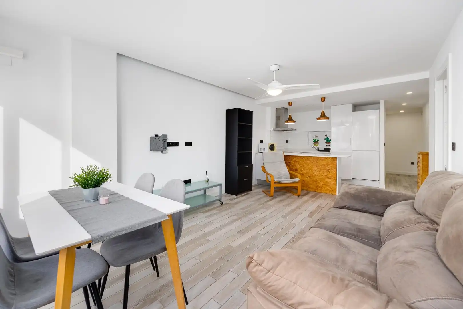 Apartamento en venta en Avenida DE LAS OLAS, 27, Punta Prima