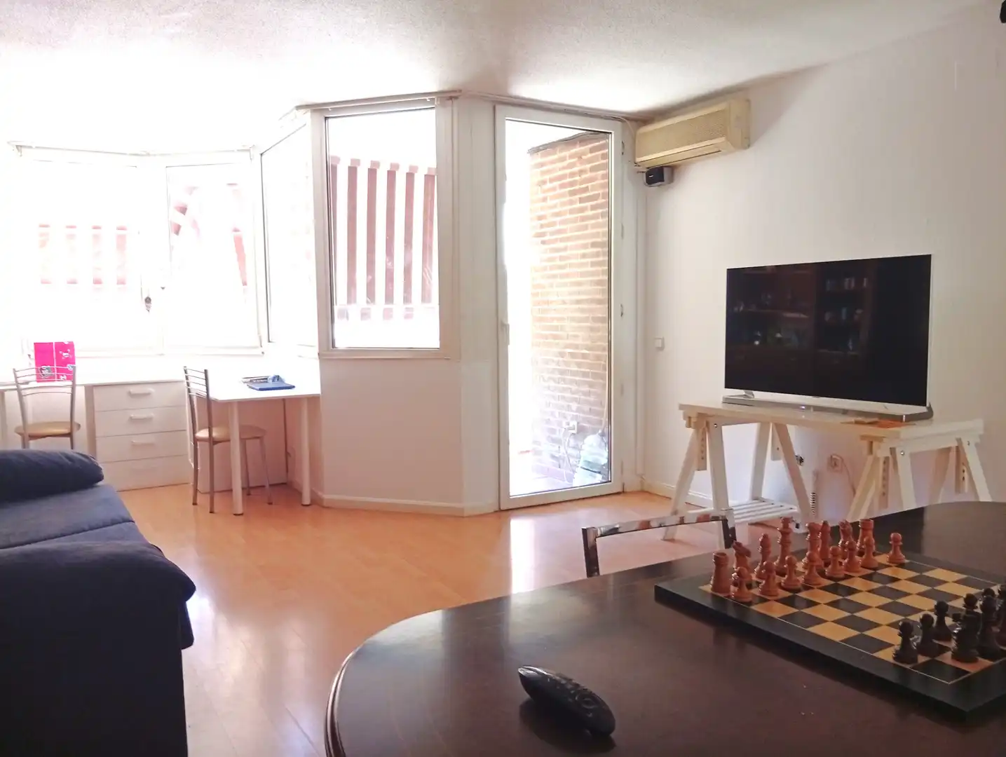 Sala de estar de Piso en venta en Leganés con Aire acondicionado, Calefacción y Jardín privado