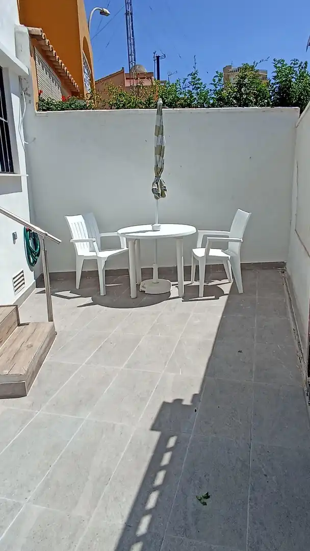 Terrassa de Casa adosada en venda en Tavernes de la Valldigna amb Aire condicionat, Calefacció i Terrassa