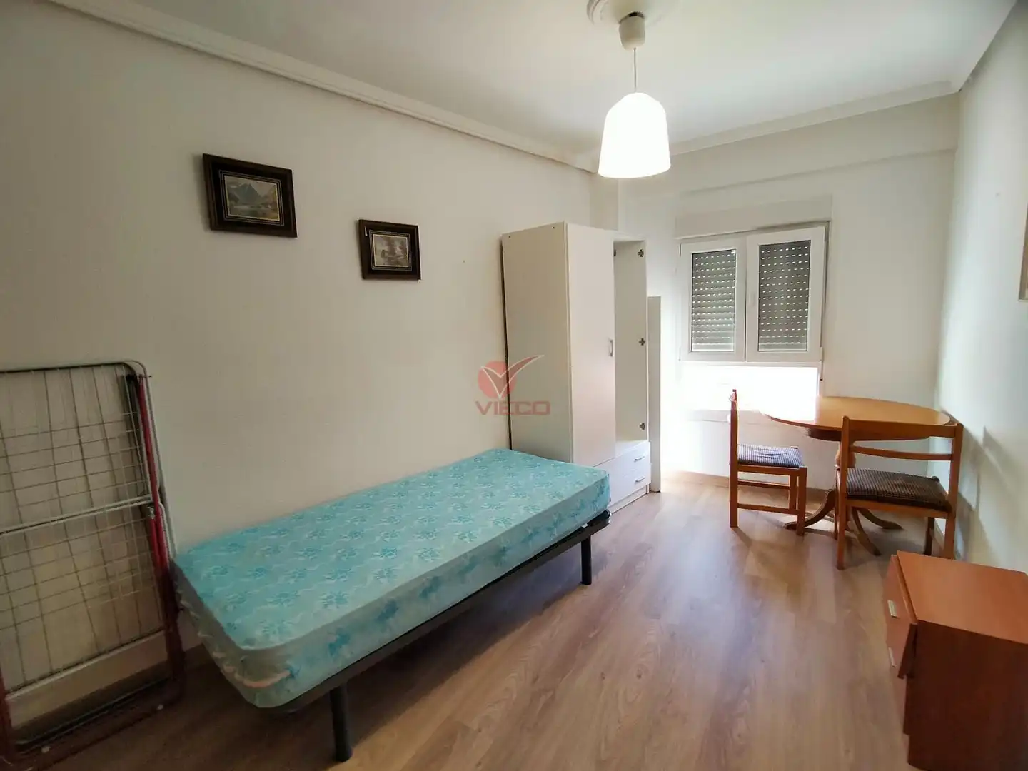Bedroom of Flat for rent in Cuenca  with Heating and Furnished