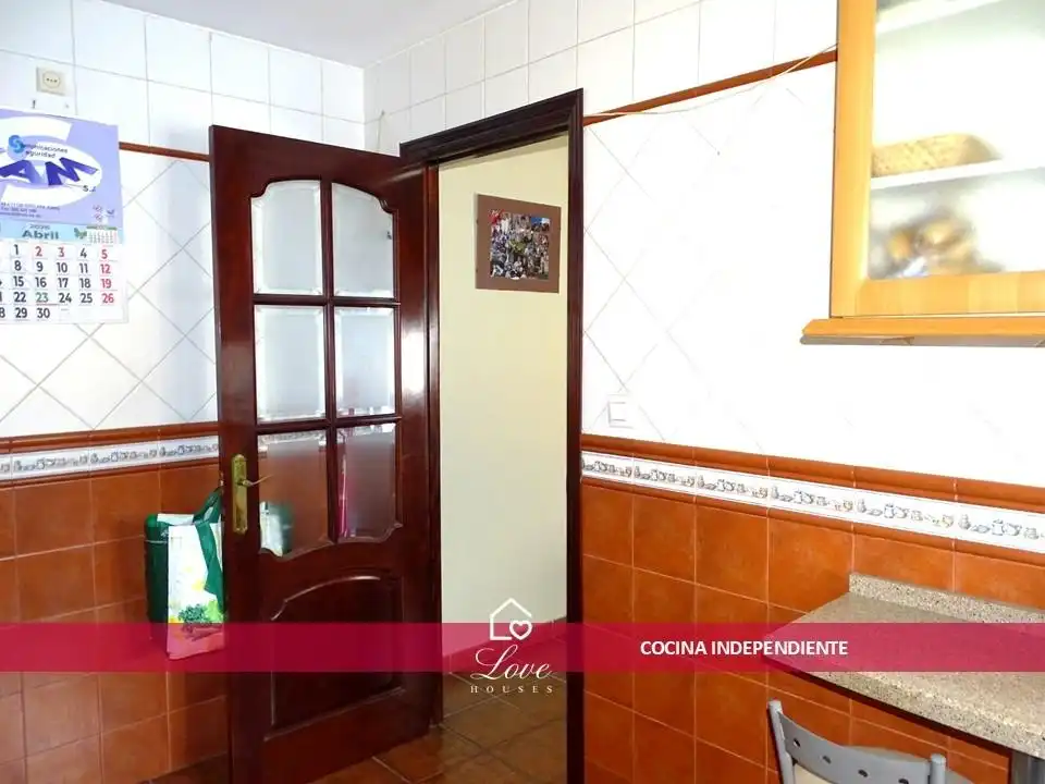 Cocina de Piso en venta en Chiclana de la Frontera con Aire acondicionado y Balcón