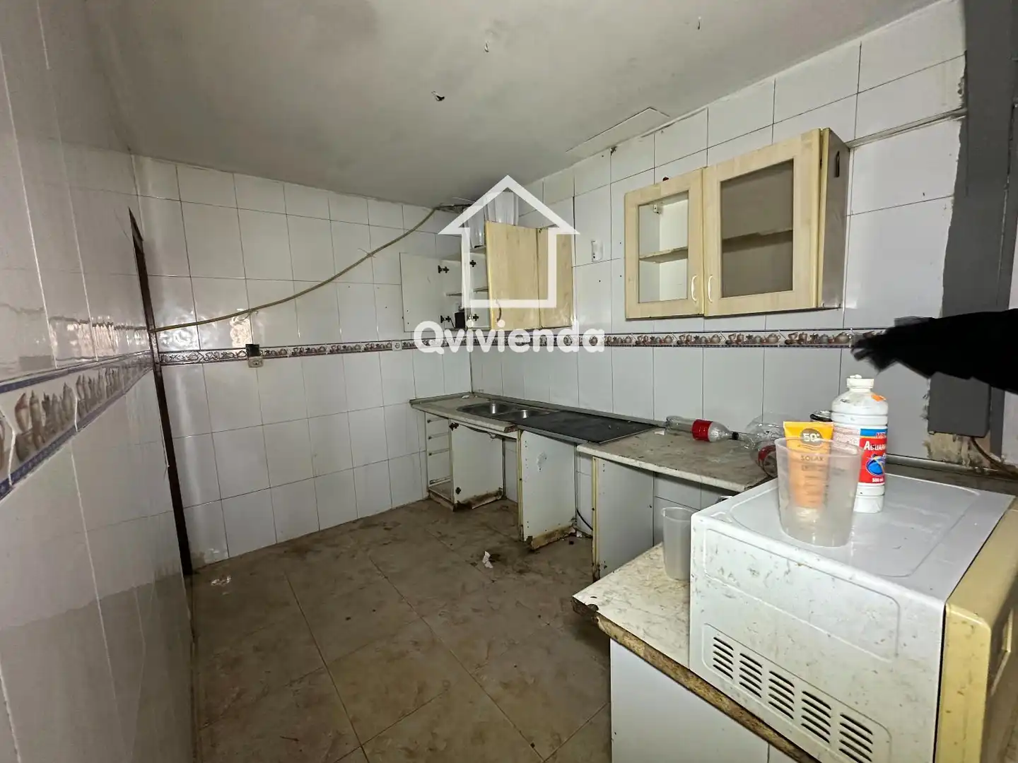 Cuina de Casa adosada en venda en Sabadell amb Terrassa