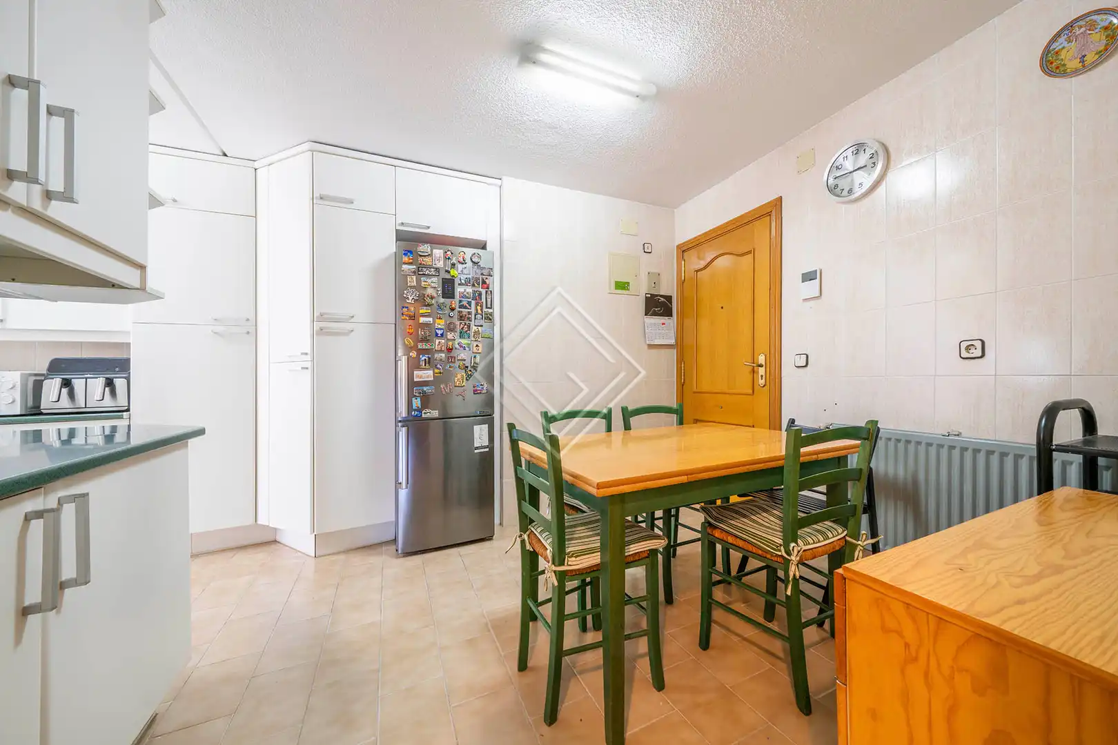 Cocina de Piso en venta en Madrid con Jardín privado, Terraza y Piscina comunitaria