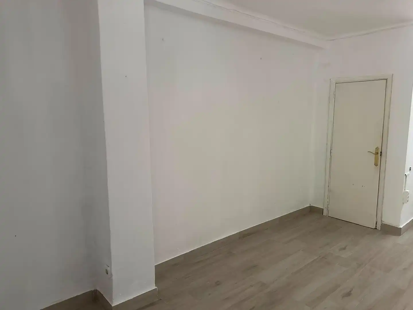 Habitación de Local de alquiler en Sevilla