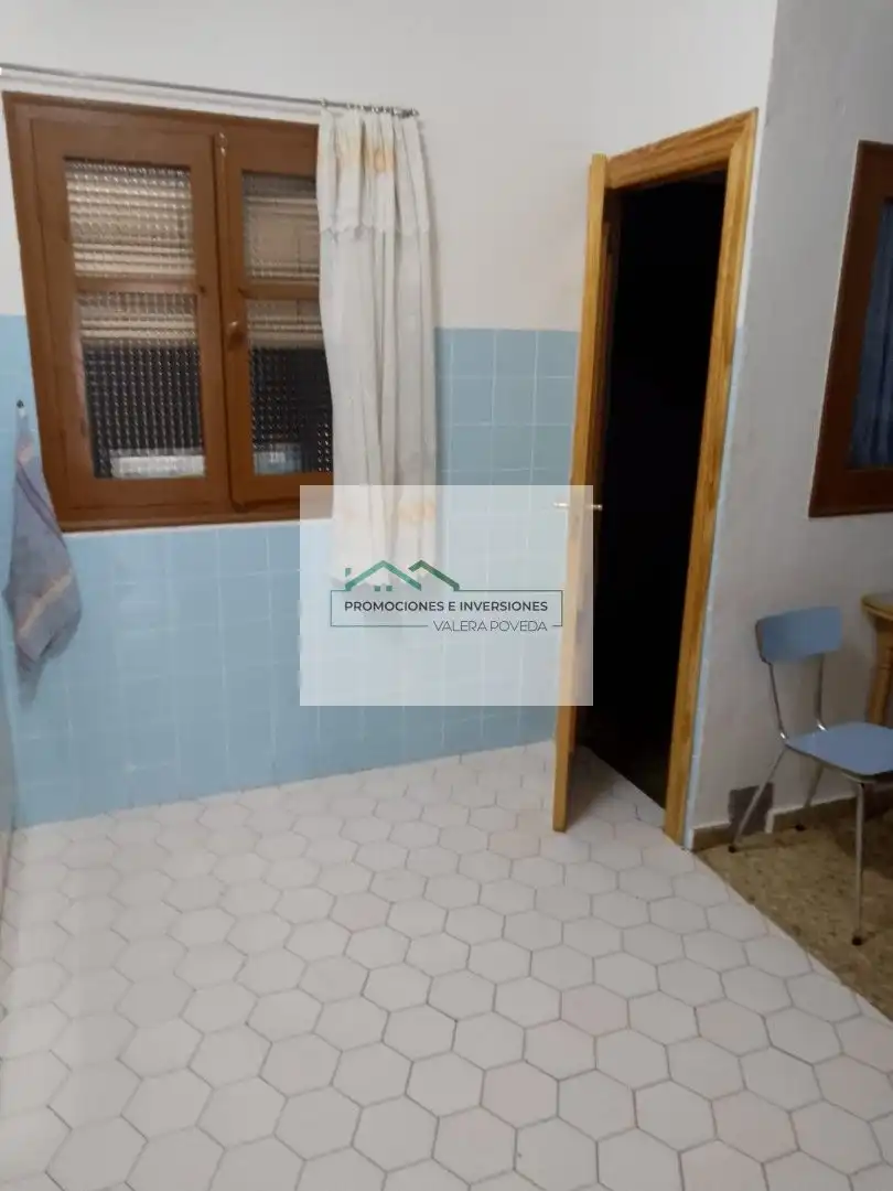 Bathroom of Flat for sale in Almodóvar del Pinar  with Terrace and Furnished