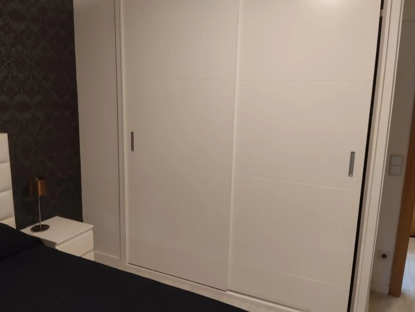 Schlafzimmer von Wohnung zur Miete in Zaragoza mit Klimaanlage, Heizung und Möbliert