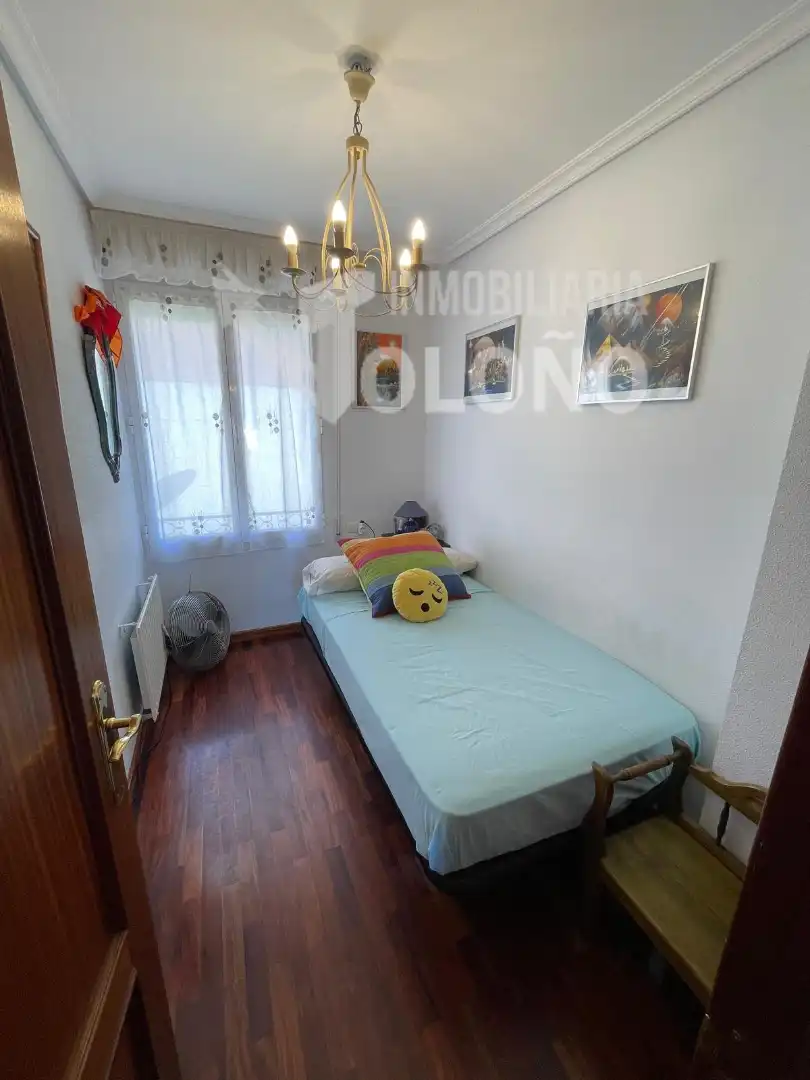 Bedroom of Houses for sale in Labastida / Bastida  with Heating, Private garden and Parquet flooring
