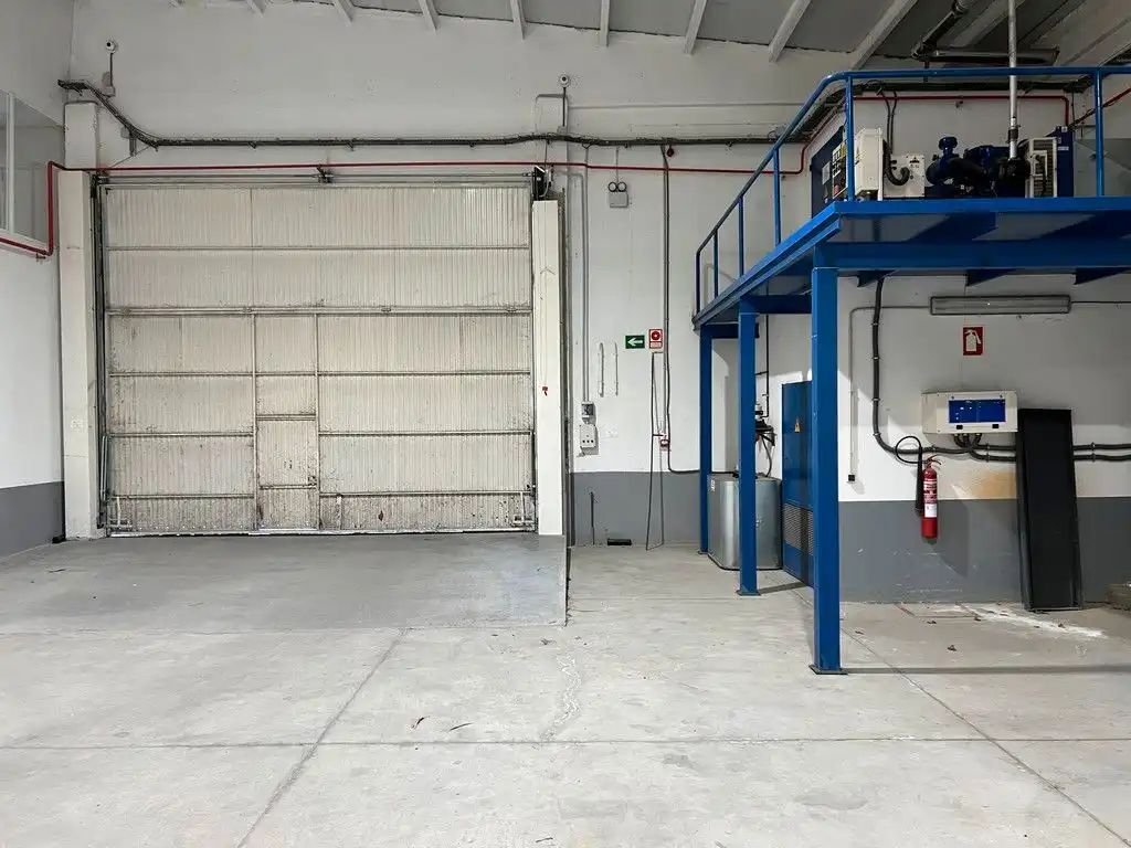 Nau industrial en venda a Teo, imagen 9