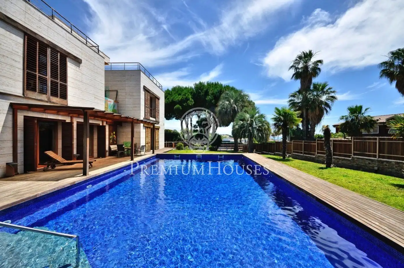 Casa amb terrassa en venda a Alella, imagen 2