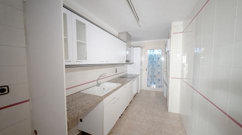 Foto 2 de Piso en venta en Carrer Mestre Fèlix Gràcia, Deltebre, Tarragona